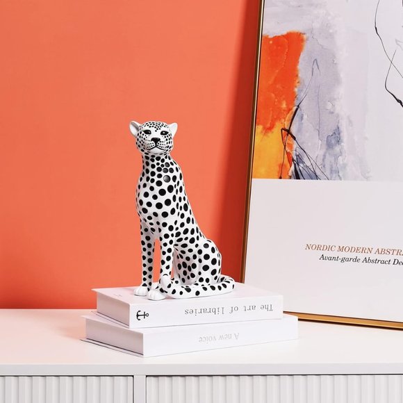 Anthro Leopard Decorative Object - Picture 5 of 6